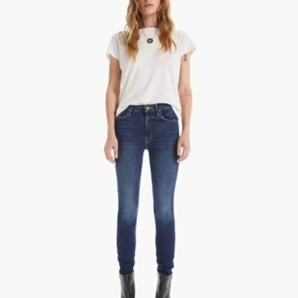 MOTHER HIGH WAISTED LOOKER TEAMING UP JEANS SIZE 26 B1526